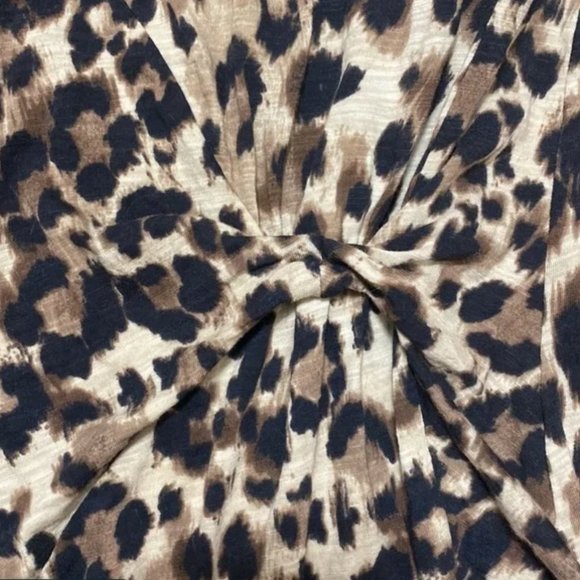 Westbound Petites Womens Short Sleeve Leopard Blouse w/Twist Detail, Size Small - Picture 3 of 6